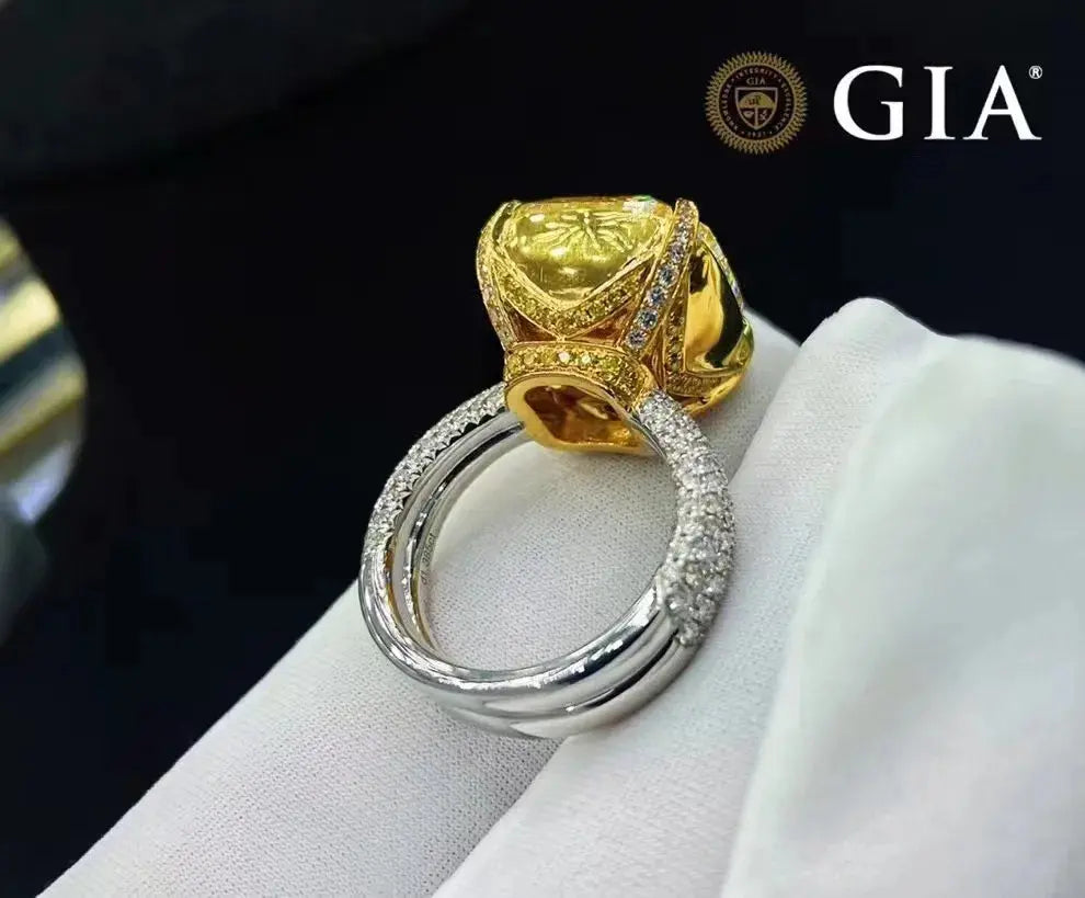 SGARIT Jewelry Yellow Diamond Engagement Ring 18K White Gold 20.12CT GIA Certificate VS2 Fancy Light Yellow Luxury Diamond Ring Maison Valderre