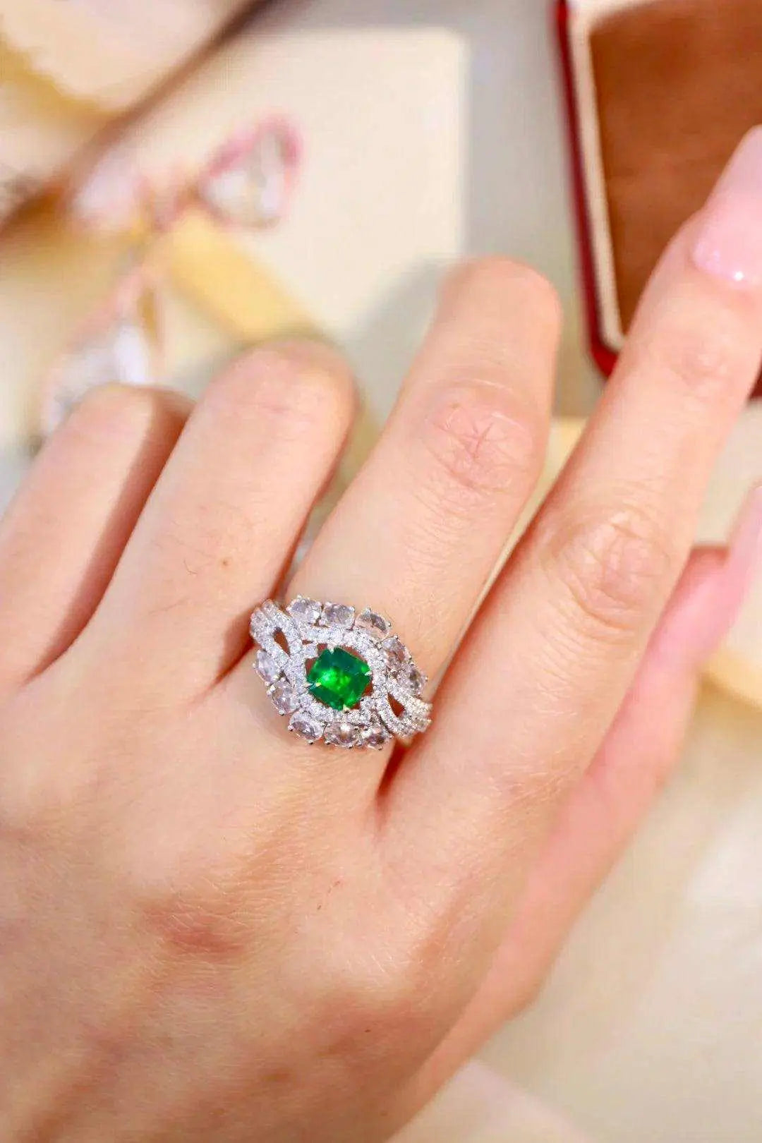 FH25 Emerald Rings Fine Jewelry 18K Gold Natural Green Emerald 0.72ct Gemstones Male Rings for Men's Fine Ring - The Sparkling Squirrels & Co.